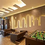 Stylish Ceylonz Suite Near Bukit Bintang 4Pax