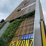 Stylish Ceylonz Suite Near Bukit Bintang 4Pax